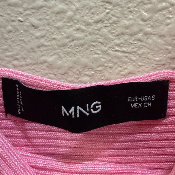 Mango Pink Ribbed Crop Top - Picture 2 of 2